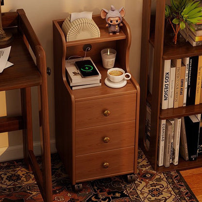 Traditional Vintage Rubberwood Rectangular Movable Nightstand With 3 Drawers Storage For Bedroom