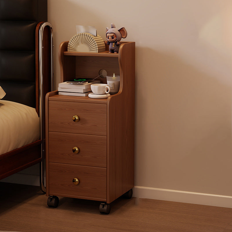 Traditional Vintage Rubberwood Rectangular Movable Nightstand With 3 Drawers Storage For Bedroom