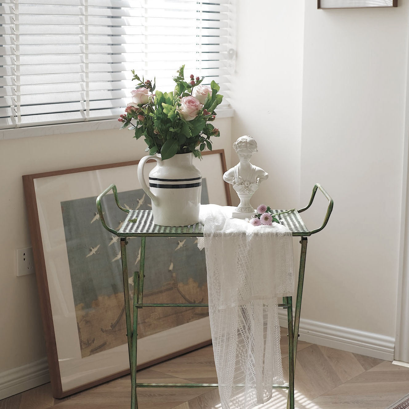 Traditional Vintage Rectangular Iron Openwork End Table 4-Leg Foldable For Living Room
