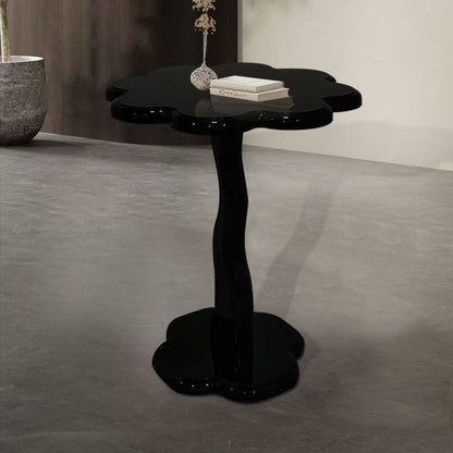 Modern Minimalist Petal-Shaped Medium Density Fiberboard End Table For Living Room