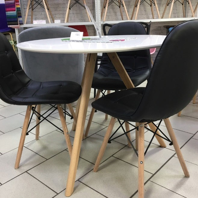 Modern Minimalist Round MDF Beech Wood Dining Table For 3-4 Seats