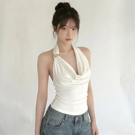 The Cowl Halter