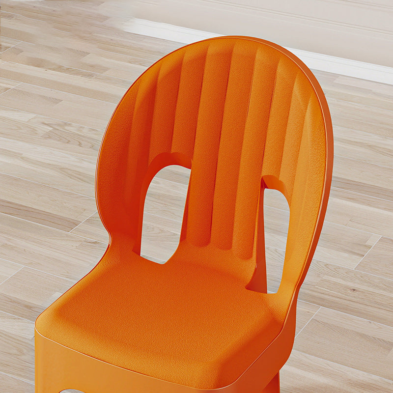 Contemporary Creative Shell-Shaped PP Plastic Stackable Kids Dining Chair Backrest Armless For Dining Room & Kitchen