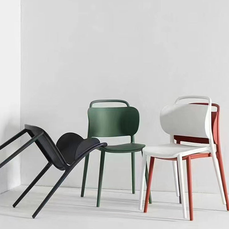 Contemporary Scandinavian PP Plastic Curved Stackable Portable Dining Chair Backrest Armless For Dining Room