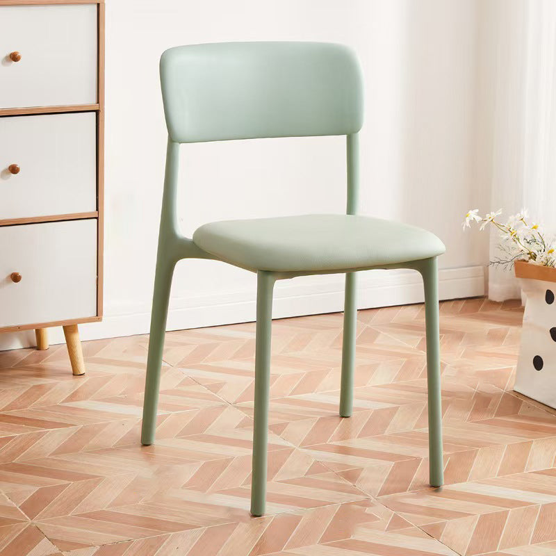 Contemporary Nordic Curved Rectangular PP Plastic Stackable Dining Chair Backrest Armless For Dining Room