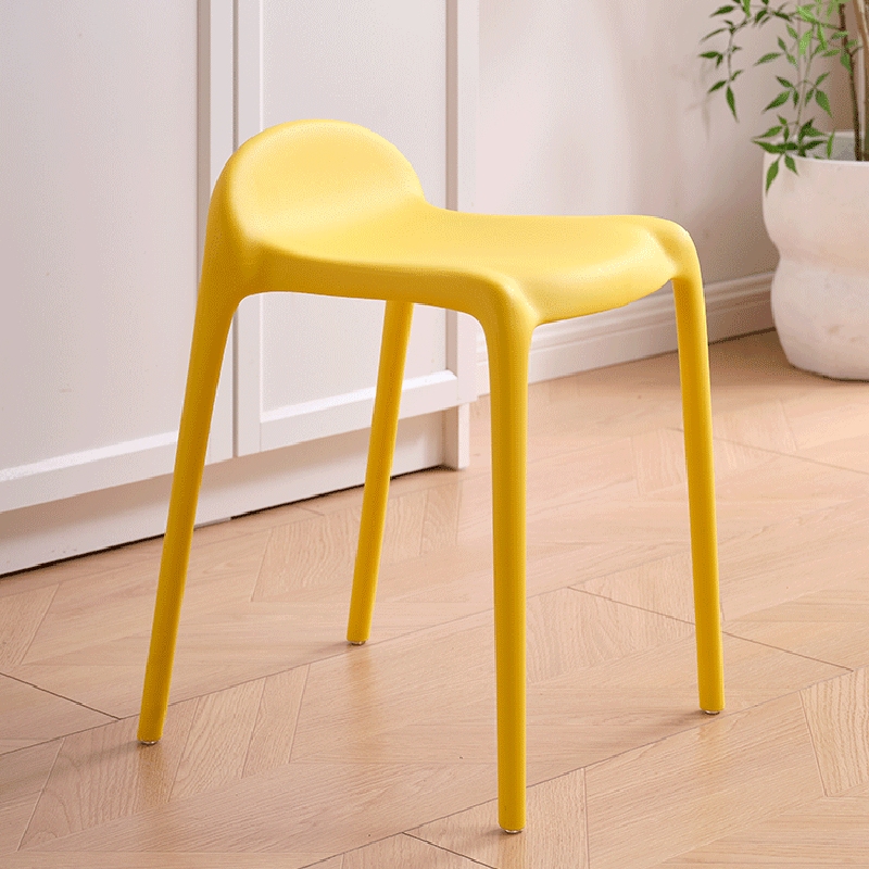 Modern Minimalist Curved PP Plastic Stackable Dining Chair Backless Armless For Dining Room