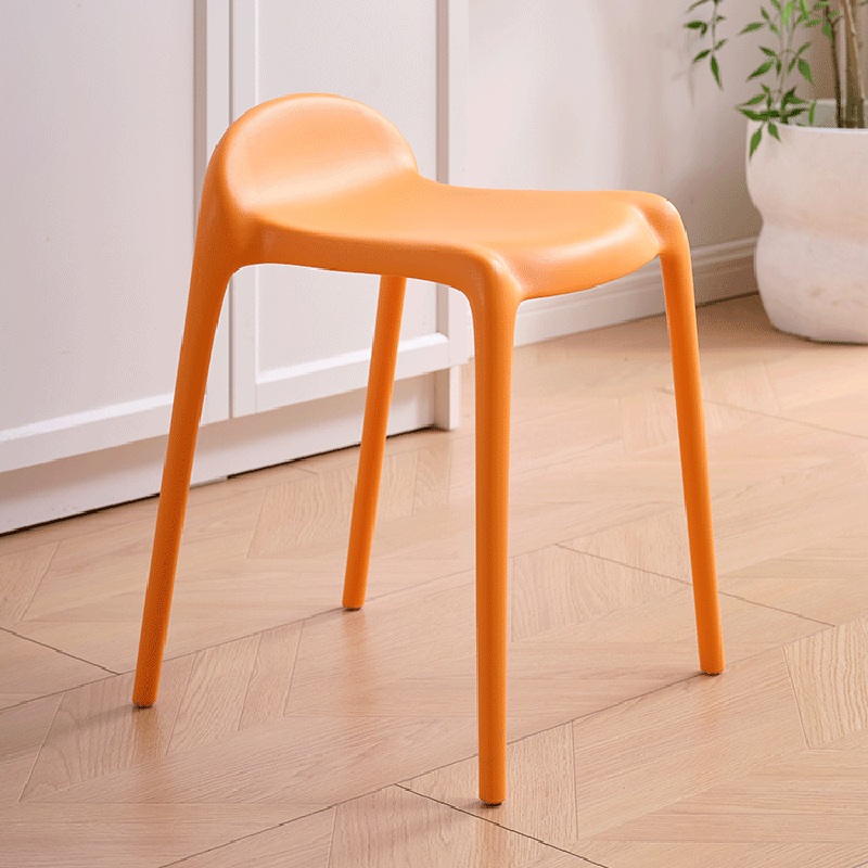 Modern Minimalist Curved PP Plastic Stackable Dining Chair Backless Armless For Dining Room