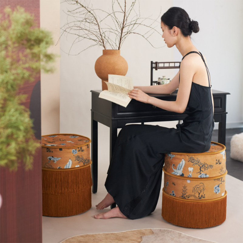 Traditional Chinese Chenille Pine Wood Cylindrical Removable & Washable Design Vanity Stool Backless Armless For Bedroom