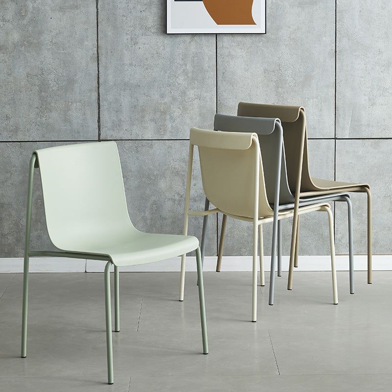 Contemporary Nordic Square PP Plastic Carbon Steel Legs Stackable Dining Chair For Living Room