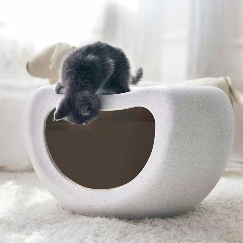 Modern Minimalist Crescent Shape PE Plastic Human-Pet Sharing Washable Cat Bed 1-Hole For Living Room