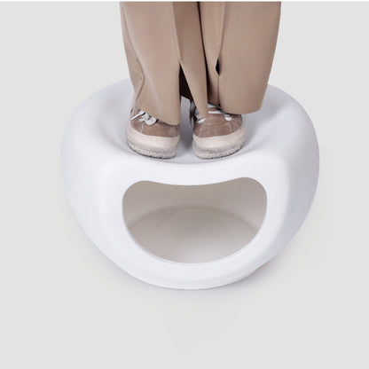 Modern Minimalist Crescent Shape PE Plastic Human-Pet Sharing Washable Cat Bed 1-Hole For Living Room