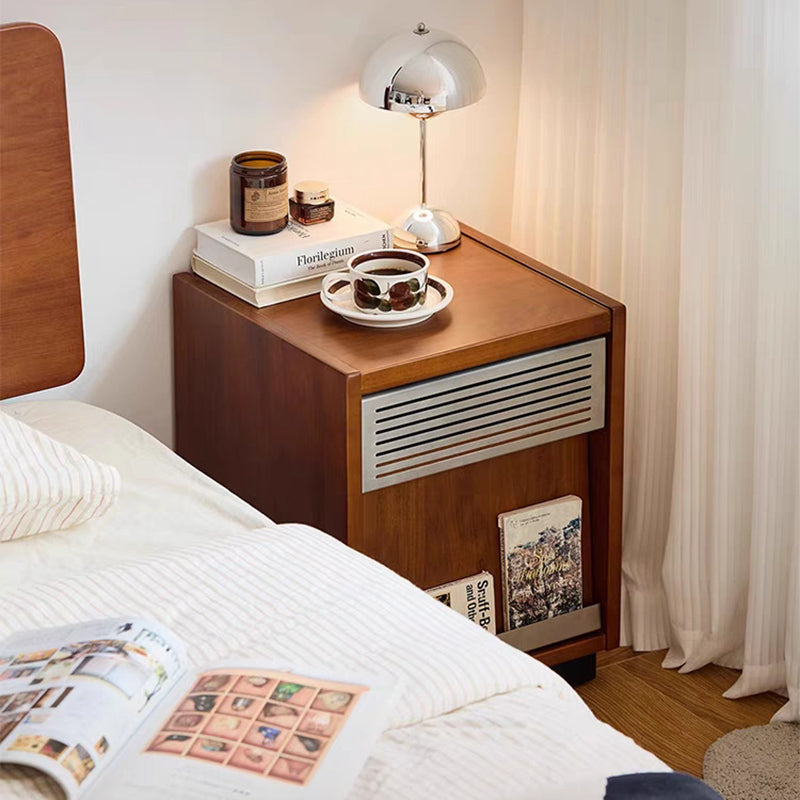 Traditional Vintage Solid Wood & Metal Rectangular Nightstand With 2 Drawers For Bedroom