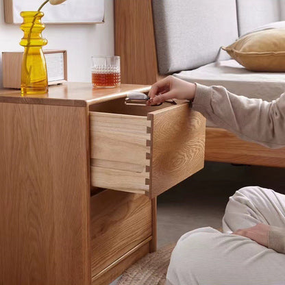 Traditional Vintage Solid Wood Rounded Rectangular Nightstand With 2 Drawers For Bedroom