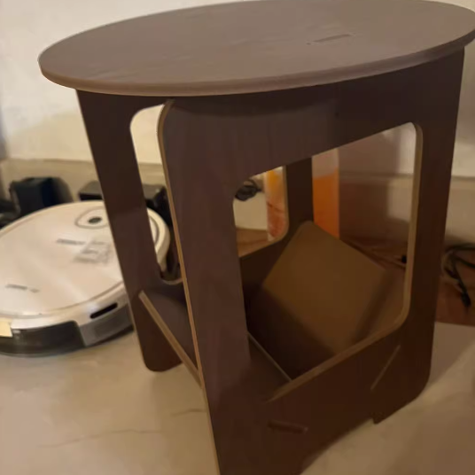 Traditional Vintage Engineered Wood Round Square Coffee Table With 2 Tiers For Living Room
