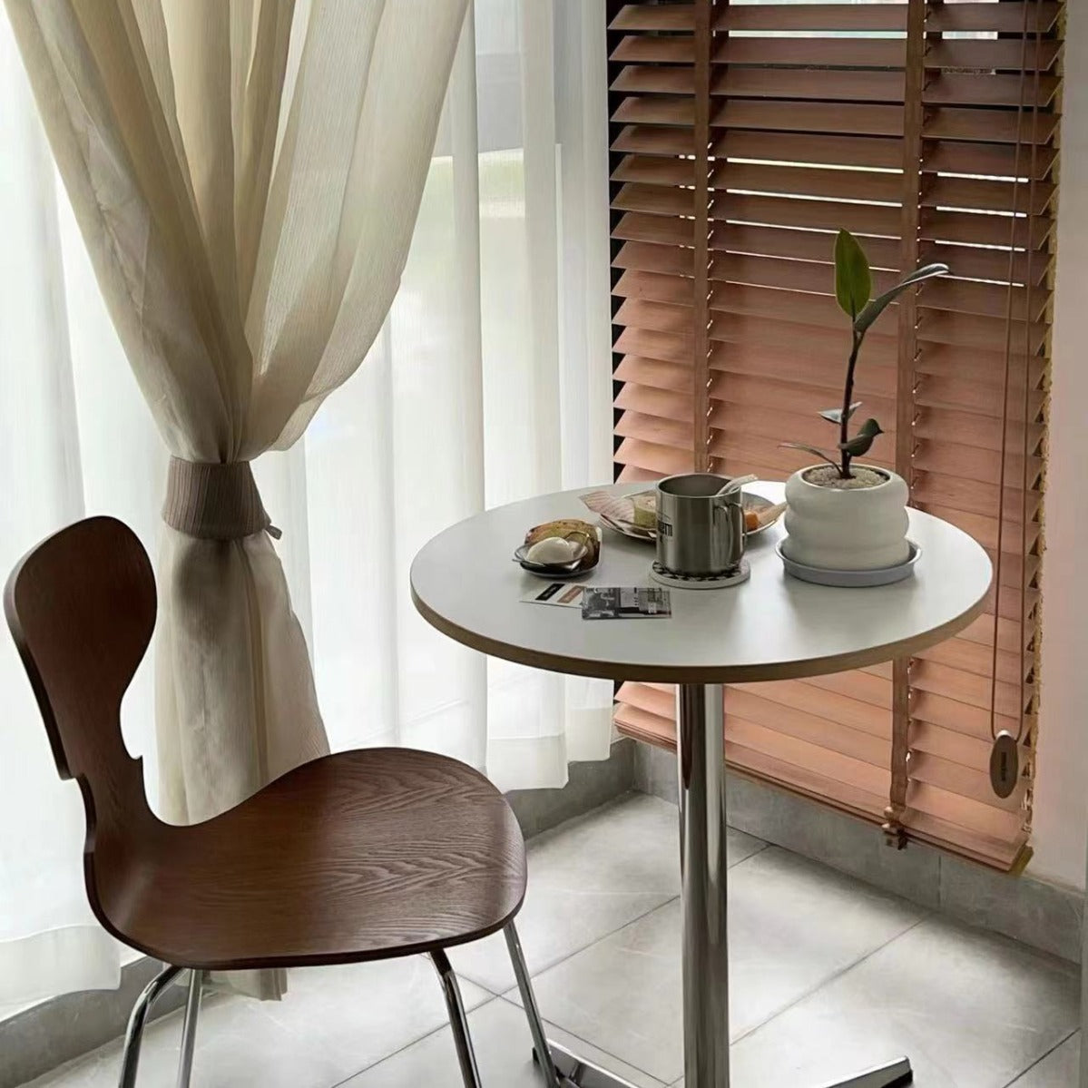Modern Minimalist Plywood Stainless Steel Aluminum Round Dining Table 1-Tier For Dining Room & Kitchen