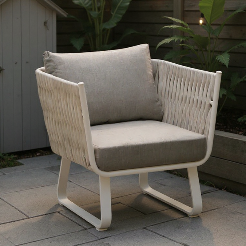 Fresh Vibe Coastal Outdoor Accent Chair - 1-Seater Weather-Resistant Outdoor Chair For Outdoor Patio & Garden