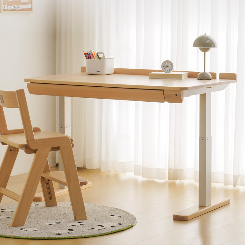 Growth-Oriented Kids Height-Adjustable Desk - Straight-Joint Beech & Carbon Steel Construction Study Desk For Study
