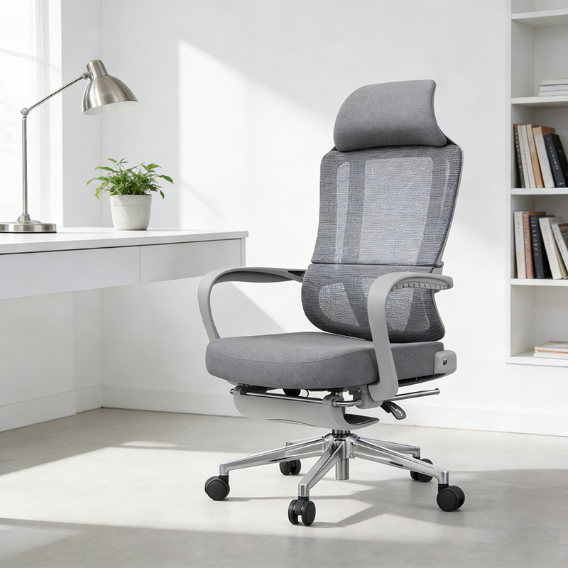 Modern Ergonomic Reclining Office Chair With Footrest - Luxury High Back 150° Recline Function Desk Chair For Home Office